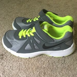 Brand new Boys Nike Revolution 2 sneakers!!